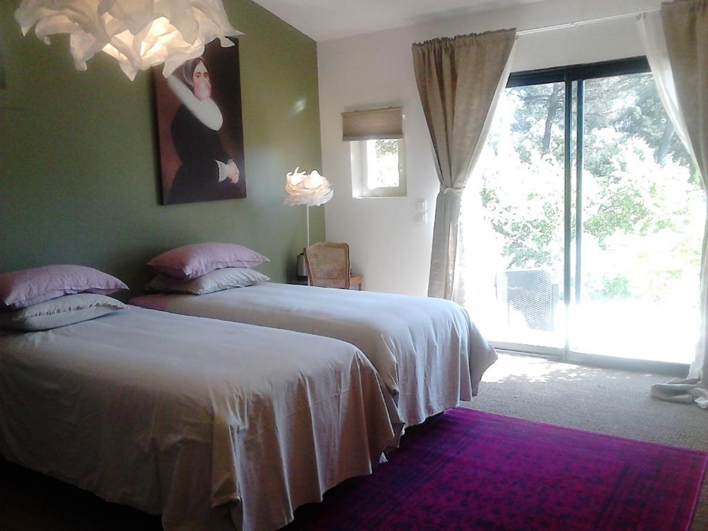 La Maison de Charlie - Double Room With Bathroom
