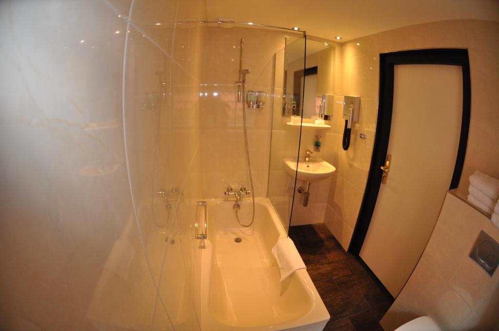 Budget Hotel Le Beau Rivage - Resim 2