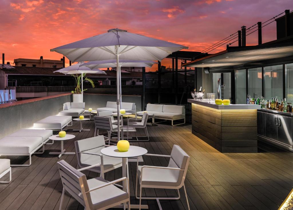 H10 Casanova - Resim 23