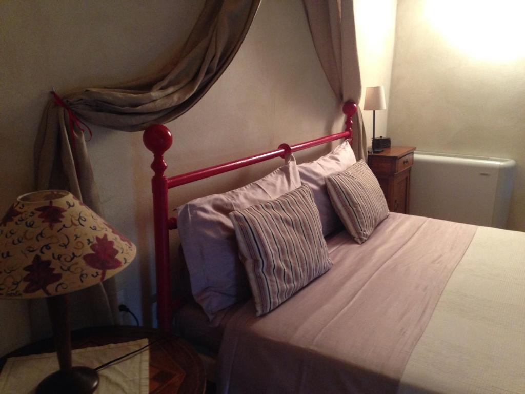 Agriturismo Viridarium - Deluxe Double O Twin Room Con Vista Al Jardín