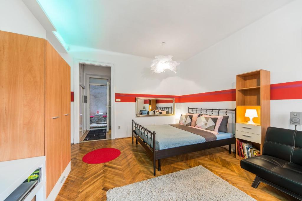 Posteľ alebo postele v izbe v ubytovaní Perfect Holiday Apartment