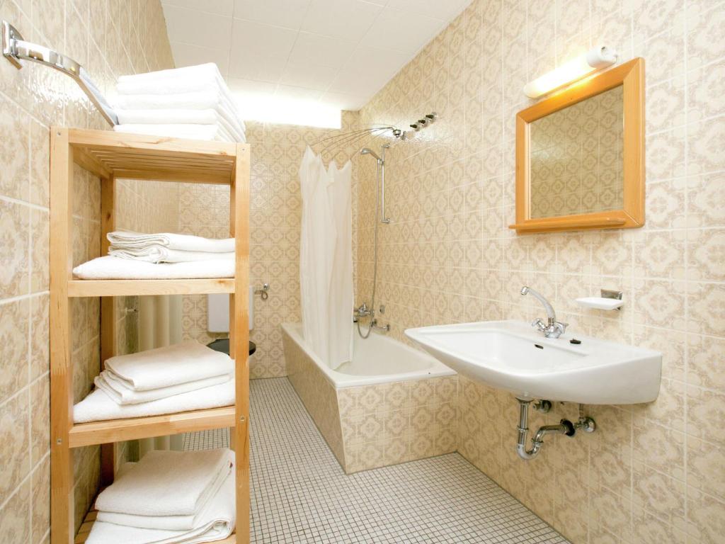 Koupelna v ubytování Holiday Home in Germany near Müllerthal Walks