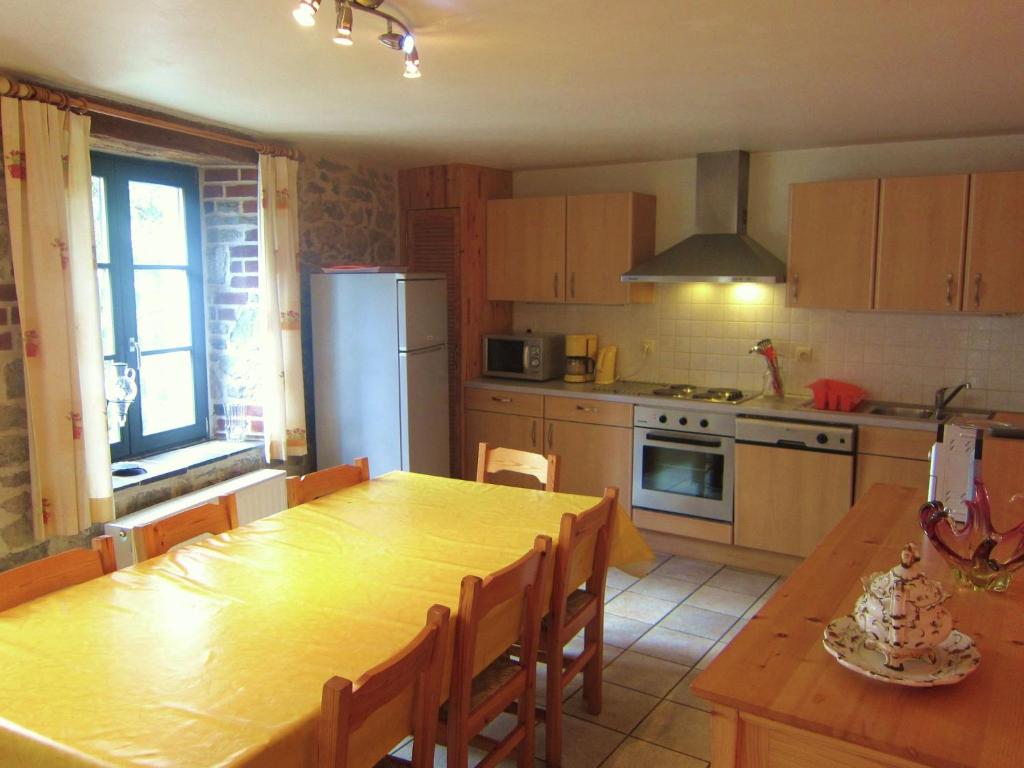 Η κουζίνα ή μικρή κουζίνα στο Alpine Getaway in Neustift