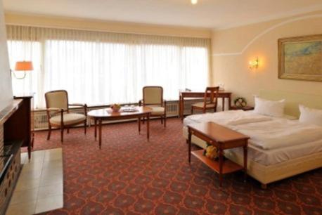 TV a/nebo společenská místnost v ubytování Hotel Schmidt