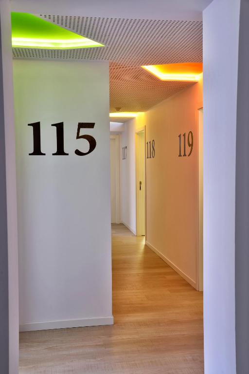 Atarazanas Málaga Boutique Hotel - Resim 36