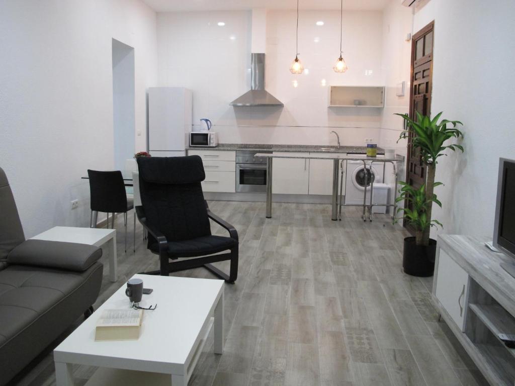 Apartamentos Romero - Apartamento De Tres Dormitorios
