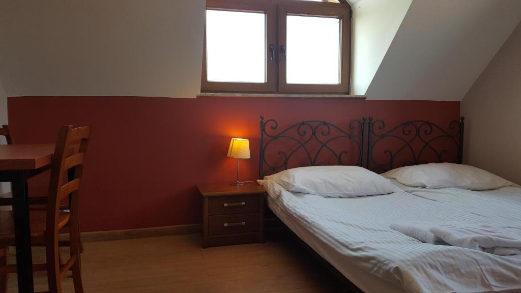 Willa Dzika Róża - 6