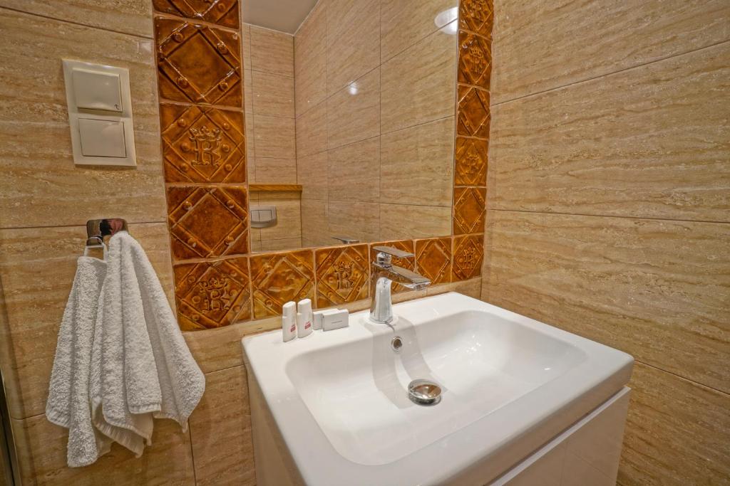 Kúpeľňa v ubytovaní Apartamenty Grodzka 8