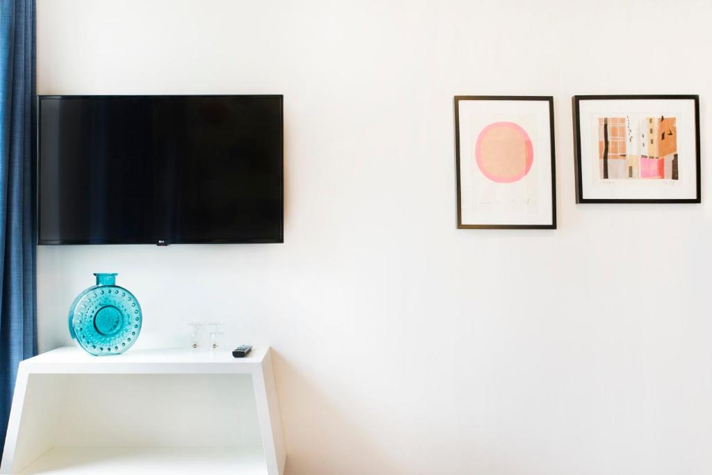 KONCEPT HOTEL Zum Kostbaren Blut - Resim 4