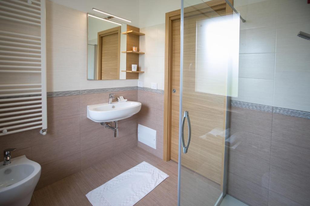 Koupelna v ubytování Agriturismo Mestroni