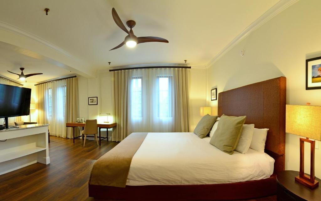 Hotel St. Michel - 国王套房
