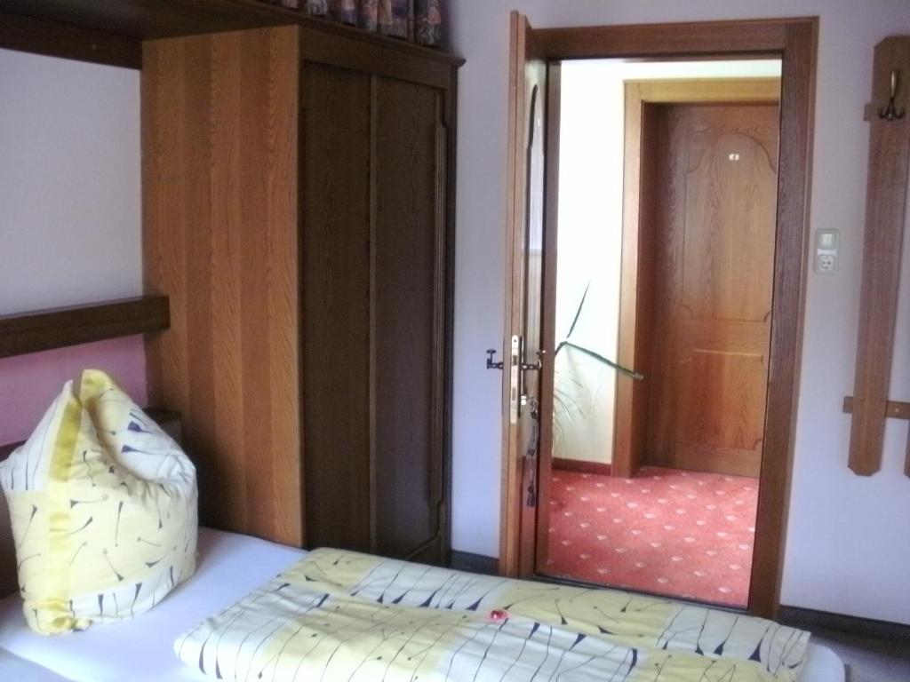 Postel nebo postele na pokoji v ubytování Embacherhof