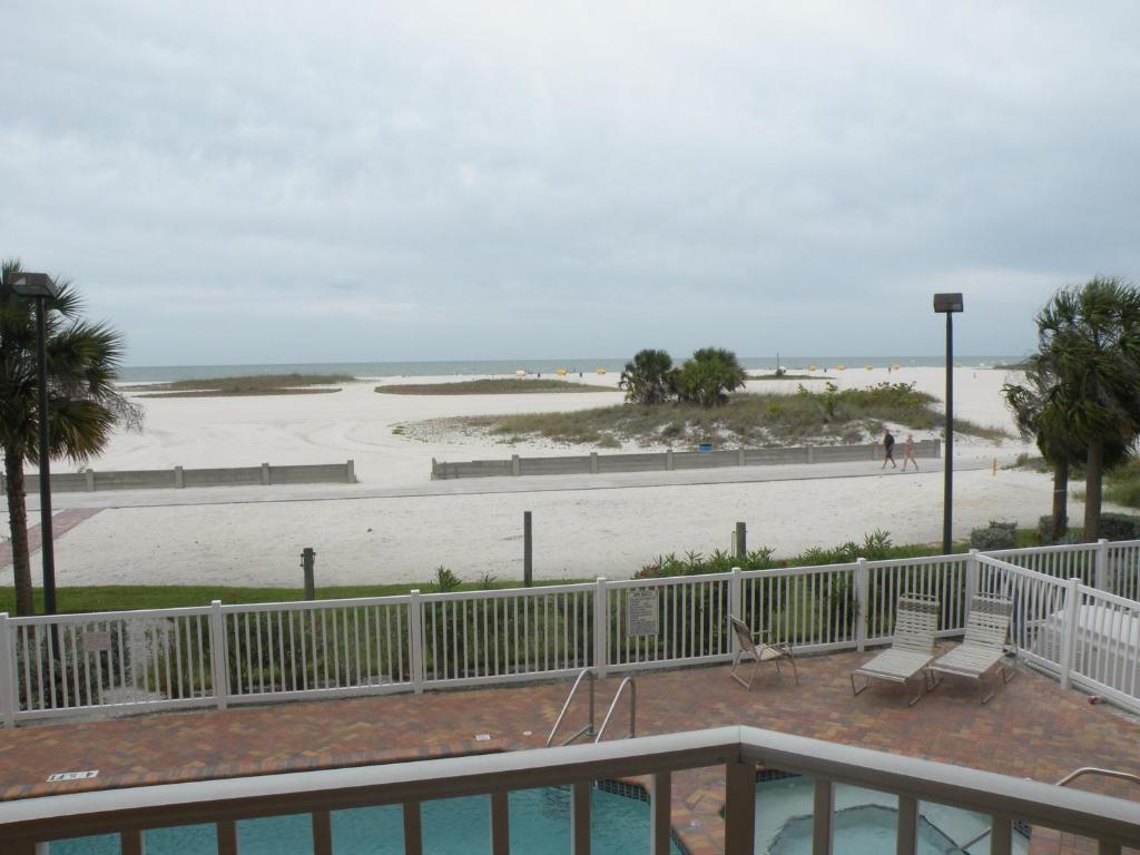 Surf Beach Treasure Island Resort