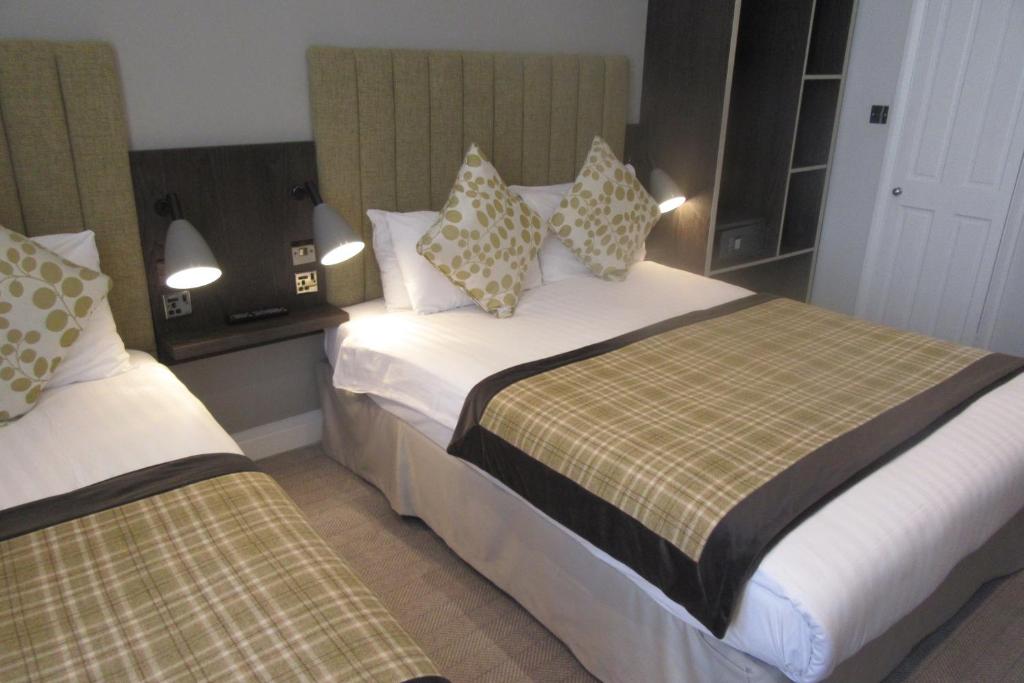 
Deluxe Queen Room with Two Queen Beds
