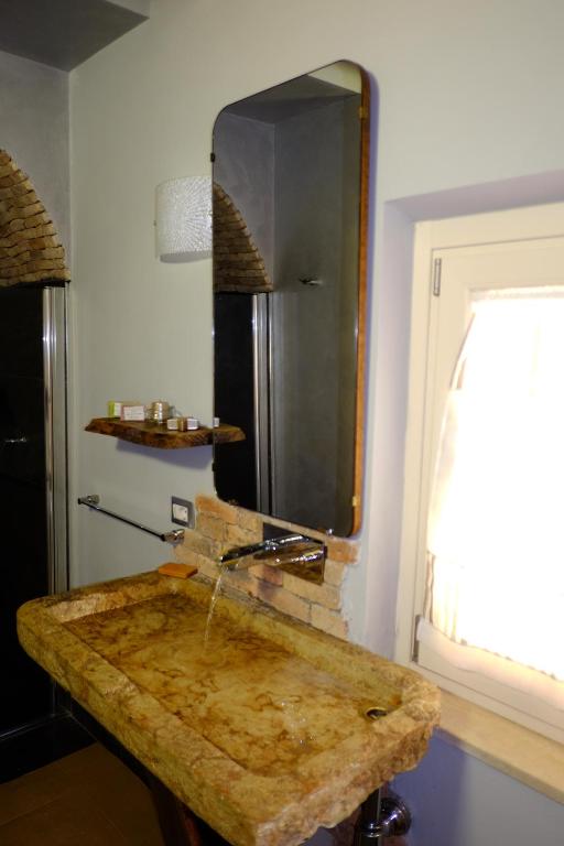 Kuchyň nebo kuchyňský kout v ubytování La Bosca agriturismo