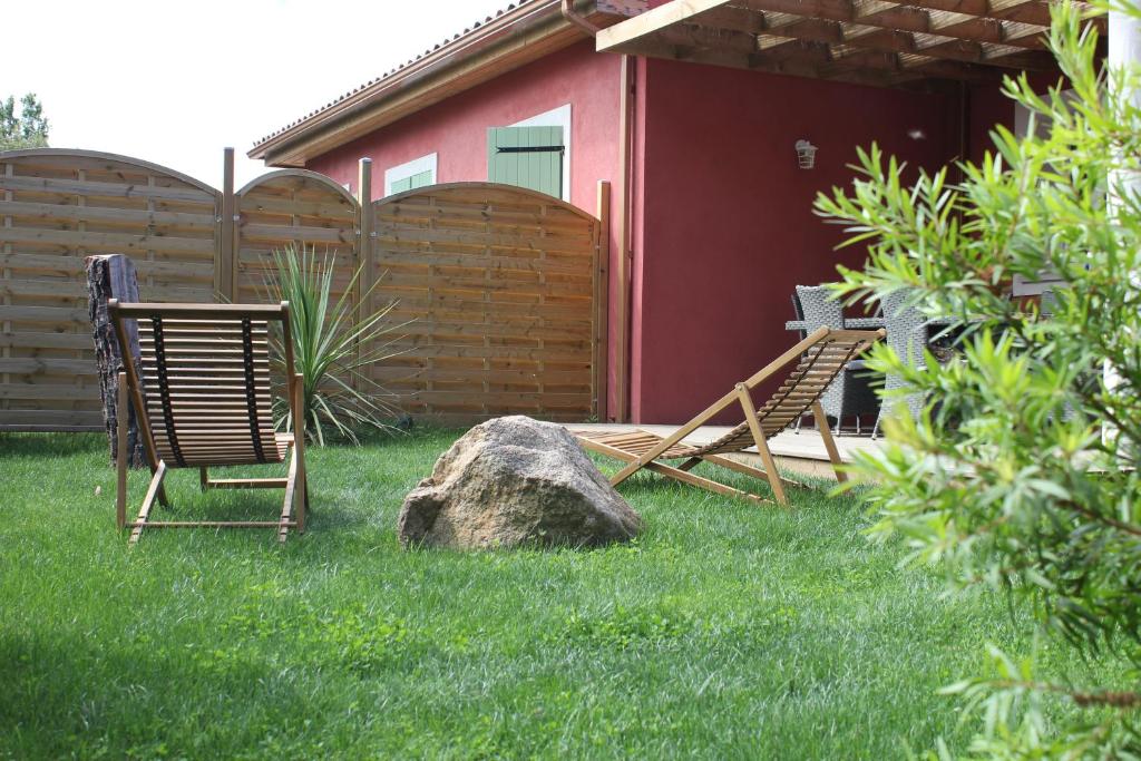 Zahrada ubytování Villas CALA CORSA - 3 et 4 Chambres - CALA ROSSA Porto-Vecchio - Villas entièrement Climatisées avec Piscine Chauffée partagée et Piscines Privées - Internet gratuit
