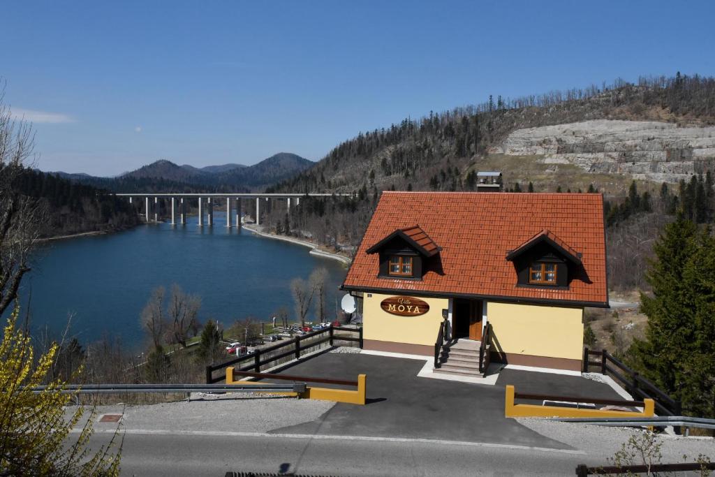 Příroda nedaleko apartmánu