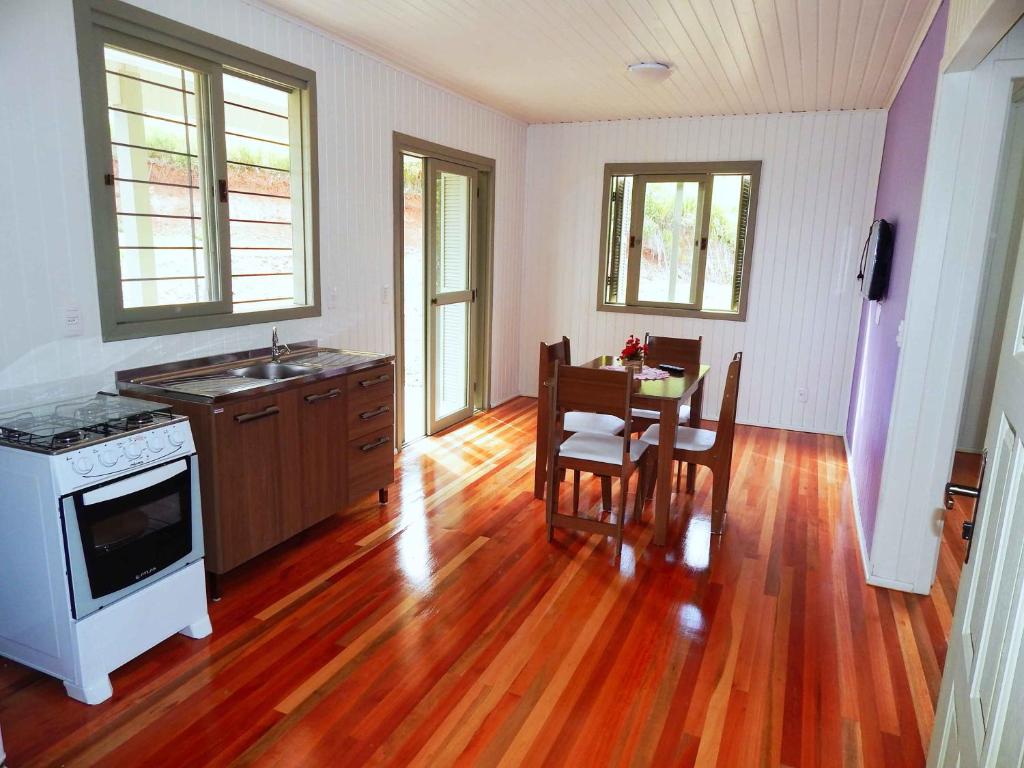 Chales da Serra Gaucha  Chales da Serra Gaucha