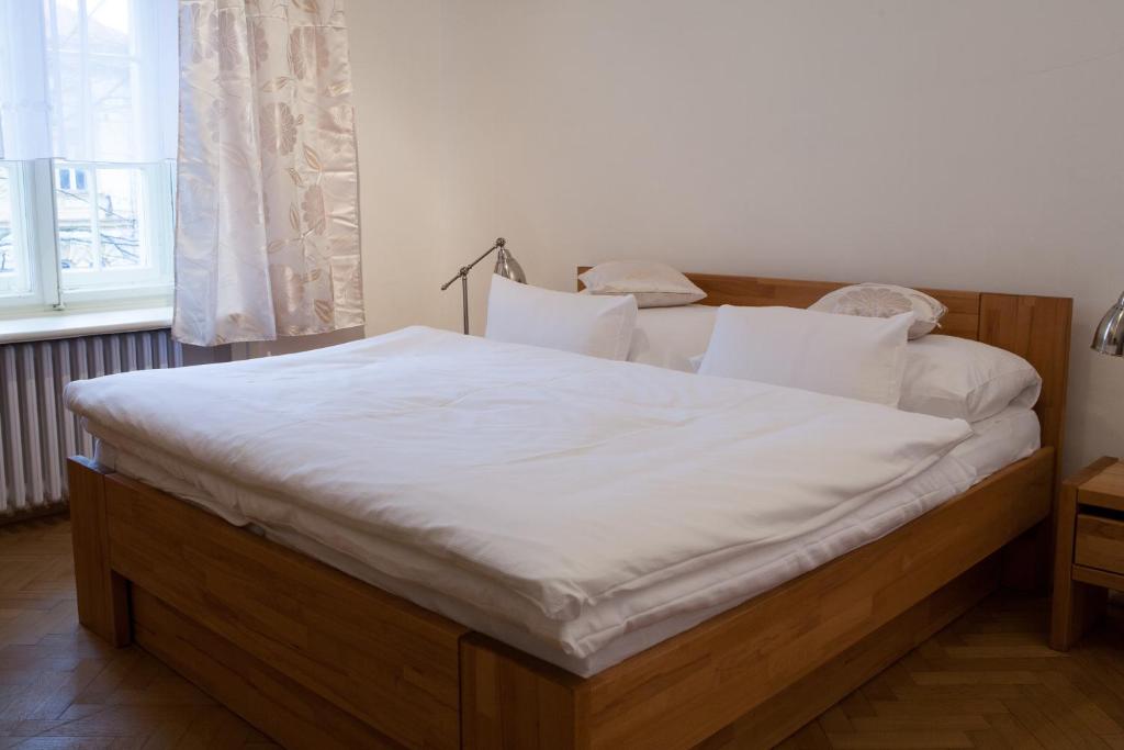 Postel nebo postele na pokoji v ubytování Villa Cafe