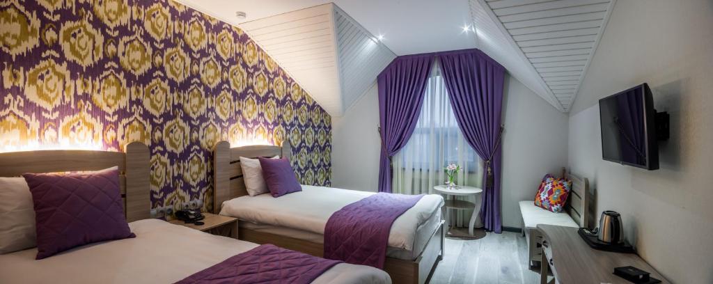 Aster Hotel Group - Superior Twin Room