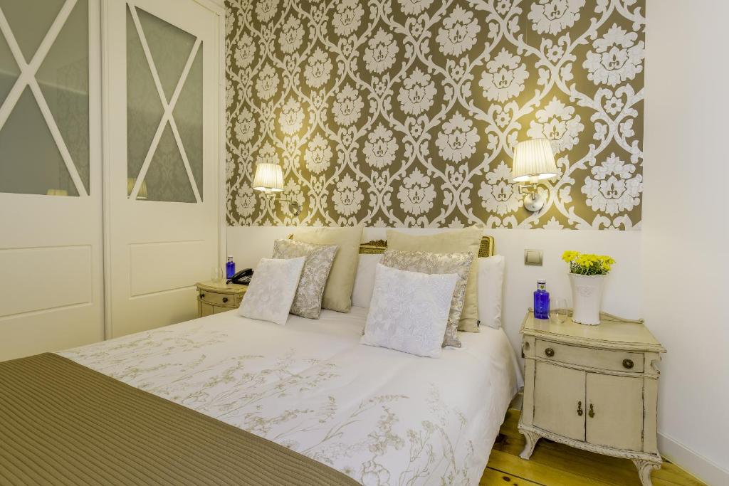 Oriente Palace Apartments - 14