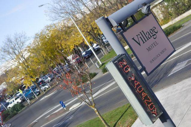 Village Motel - Resim 31