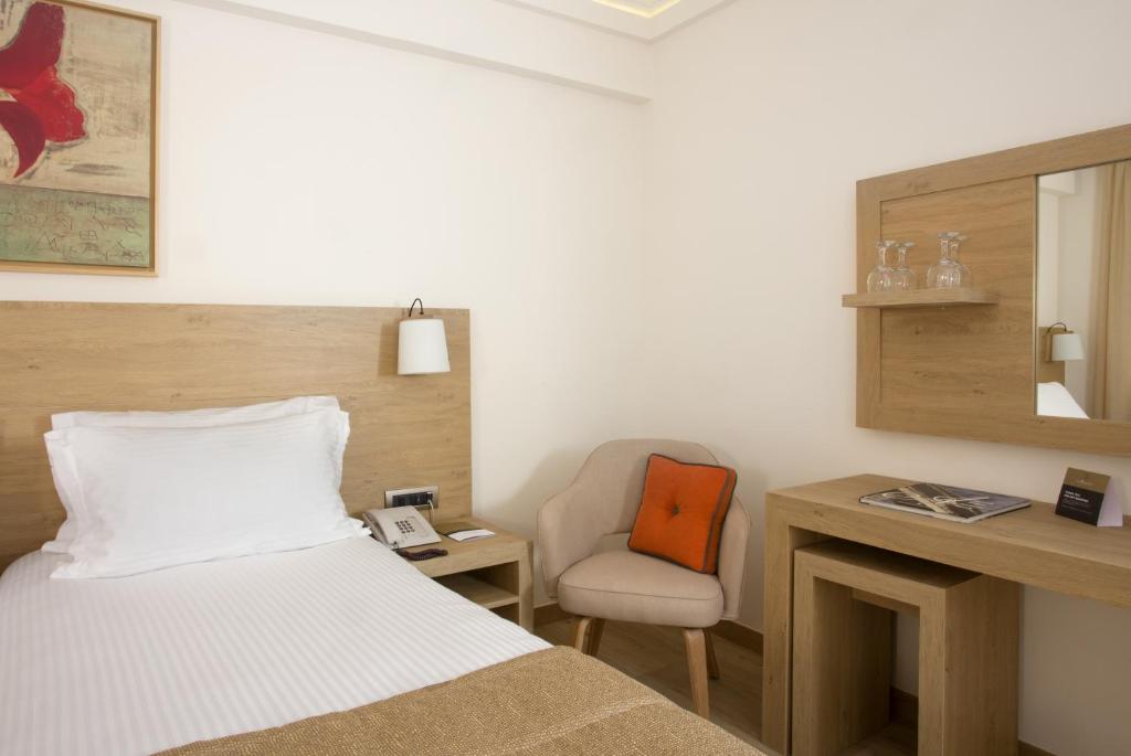 Golden Age Athens Hotel - Familiesuite