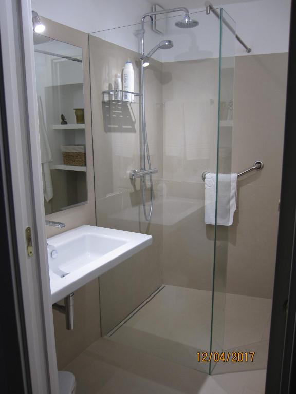 Un baño de Sax Barisano