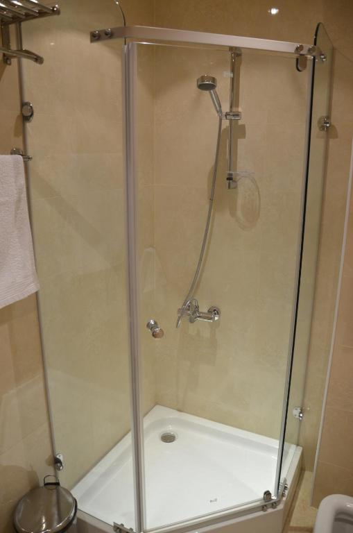 Syunik Hotel - Sala Tripla Clássica