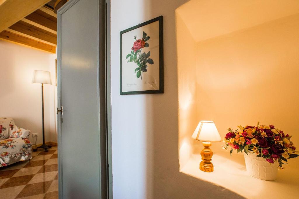 Zdjęcie z galerii obiektu Le Camerine Apartment Water Front w mieście Toscolano Maderno