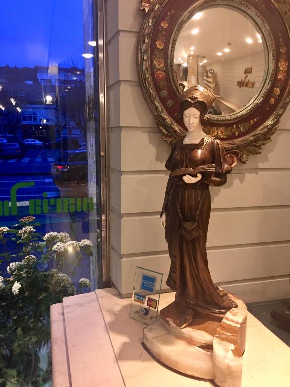 Fotografie z fotogalerie ubytování Hotel Maria Luisa v destinaci Burgos