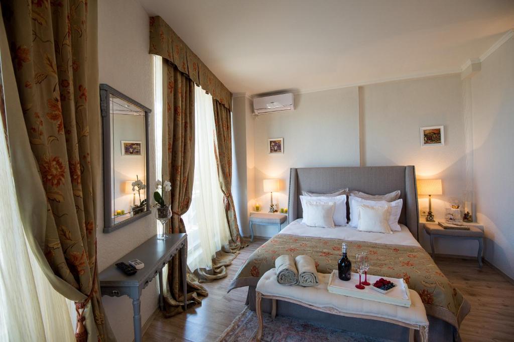 Hotel Tempo Boutique - Queen Room Met Balkon