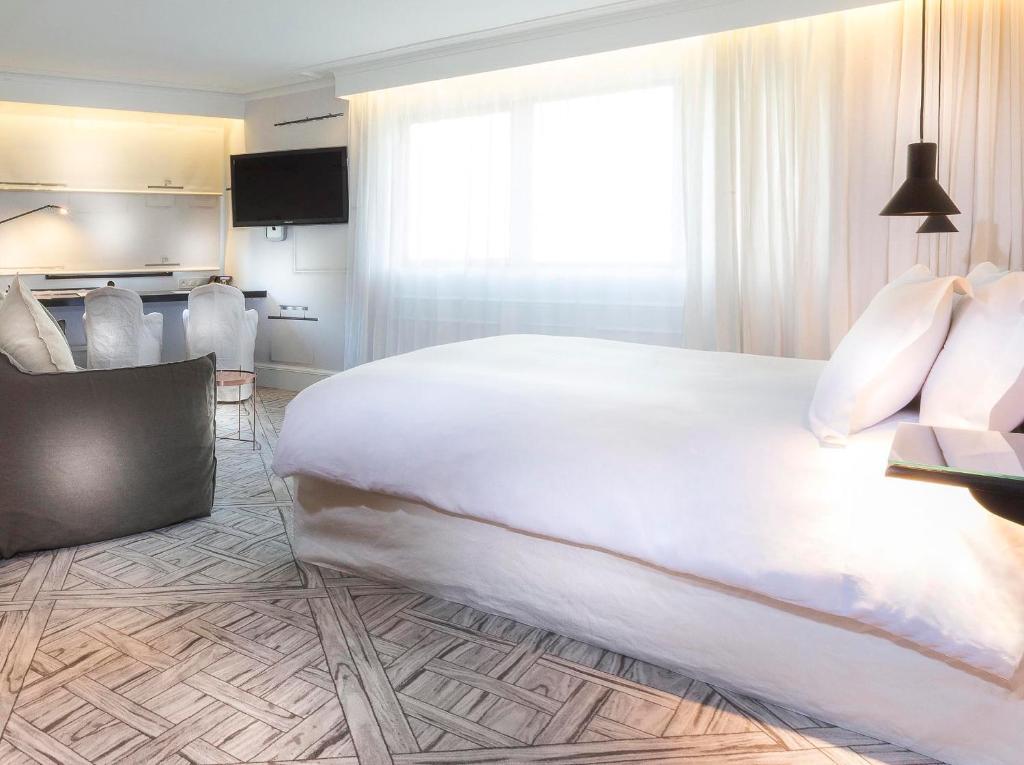 La Maison Champs Elysées - Resim 34