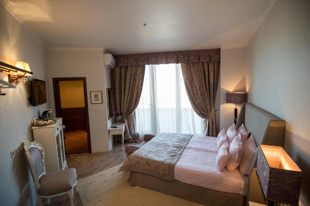 Hotel Tempo Boutique - Tweepersoonskamer Met Balkon