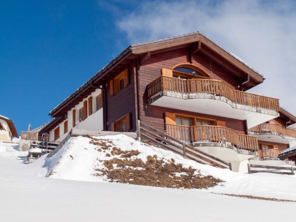 Chalet Bergkristall v zimě