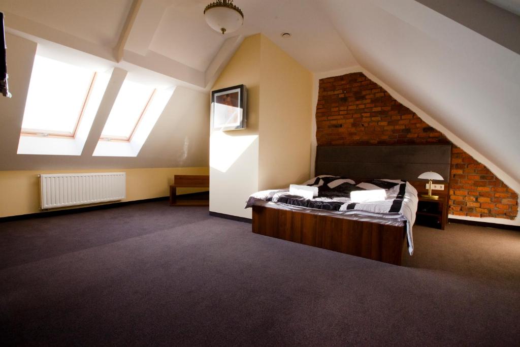 Aparthotel W Palacu - Resim 25