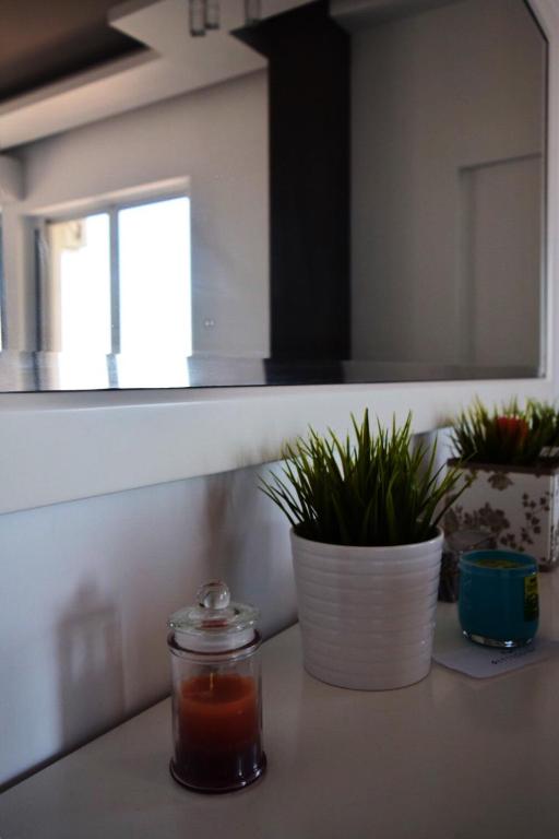 Sunset in Apartment - Image 9