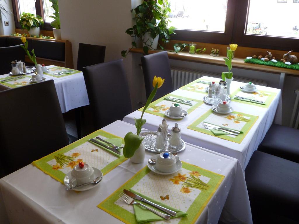 Restaurace v ubytování Hotel am Feuersee
