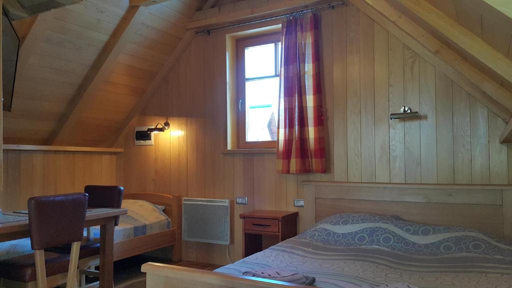 Postel nebo postele na pokoji v ubytování Žabljak City Center Apartments