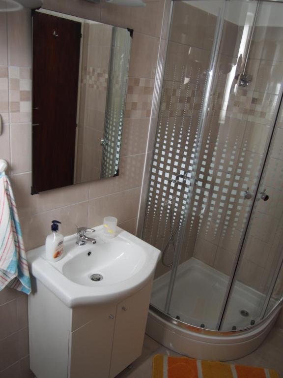 Kúpeľňa v ubytovaní Muzic Budget Double Room
