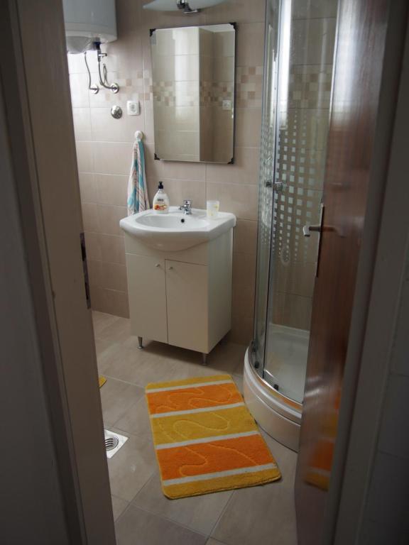 Kúpeľňa v ubytovaní Muzic Budget Double Room