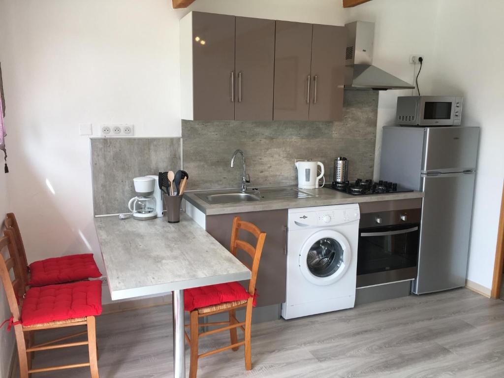 Domaine de l'Aufrene - One-Bedroom Cottage (2 Adults)