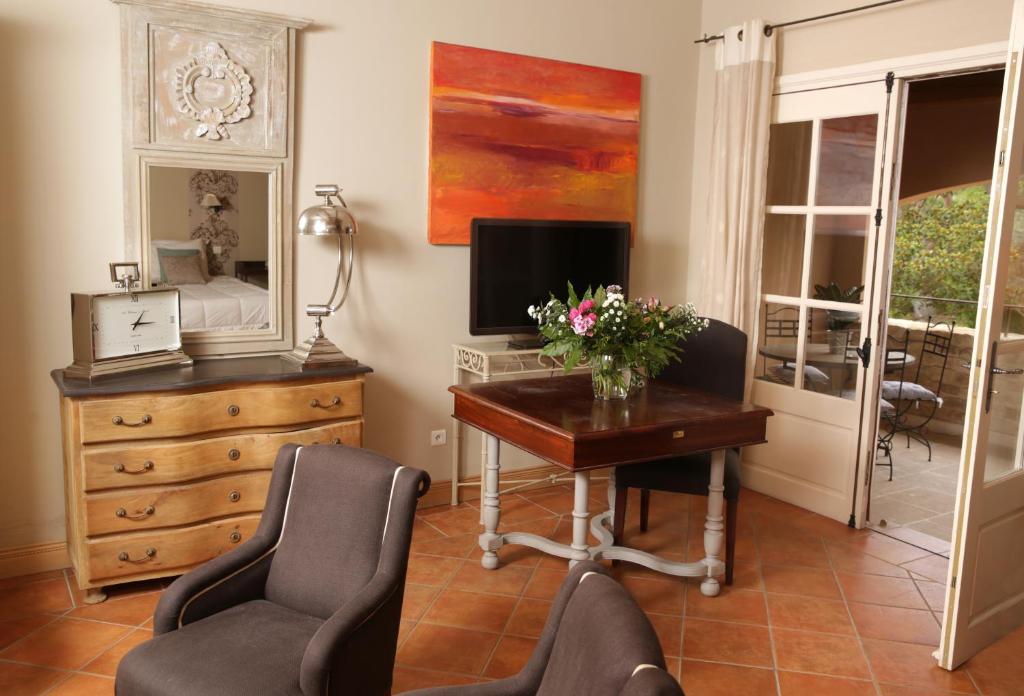Hostellerie Le Roy Soleil - Deluxe Suite