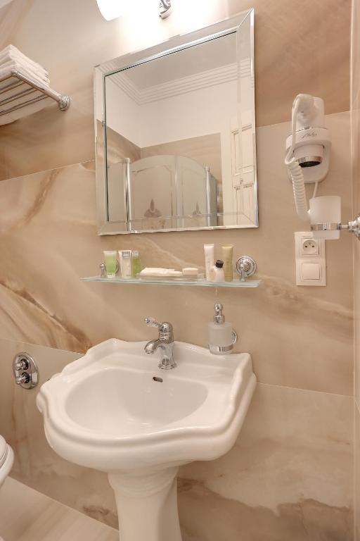 Ferdinandhof Apart-Hotel - 14