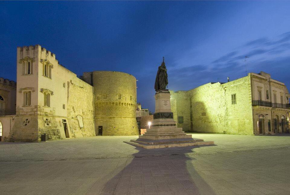 Molto Benissimo - 12