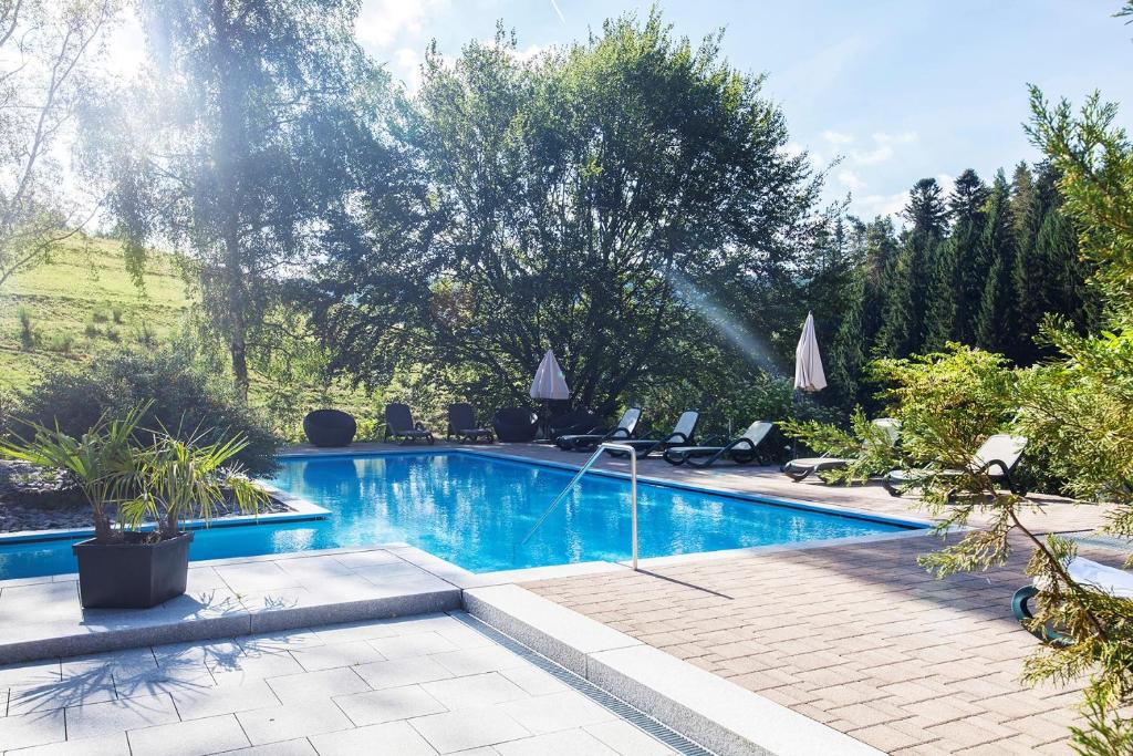 Bazén v ubytování Hotel Käppelehof nebo v jeho okolí