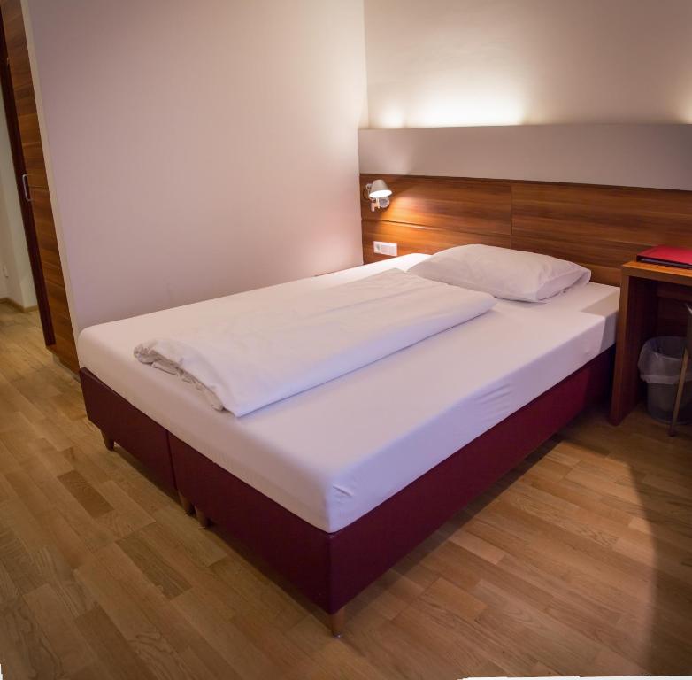 Hotel Schwarzer Bär - 7