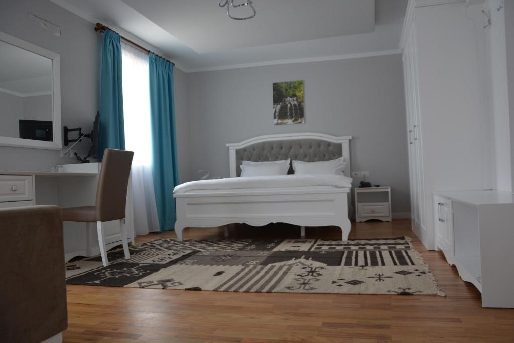 Hotel Turizem Shkelzeni - Juniorsuite Met Balkon