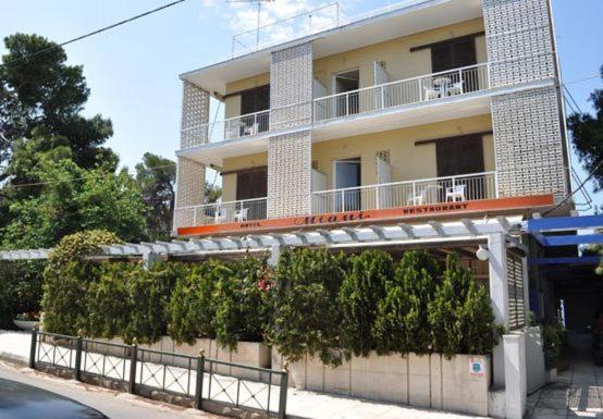 Budova, kde se hotel nachází