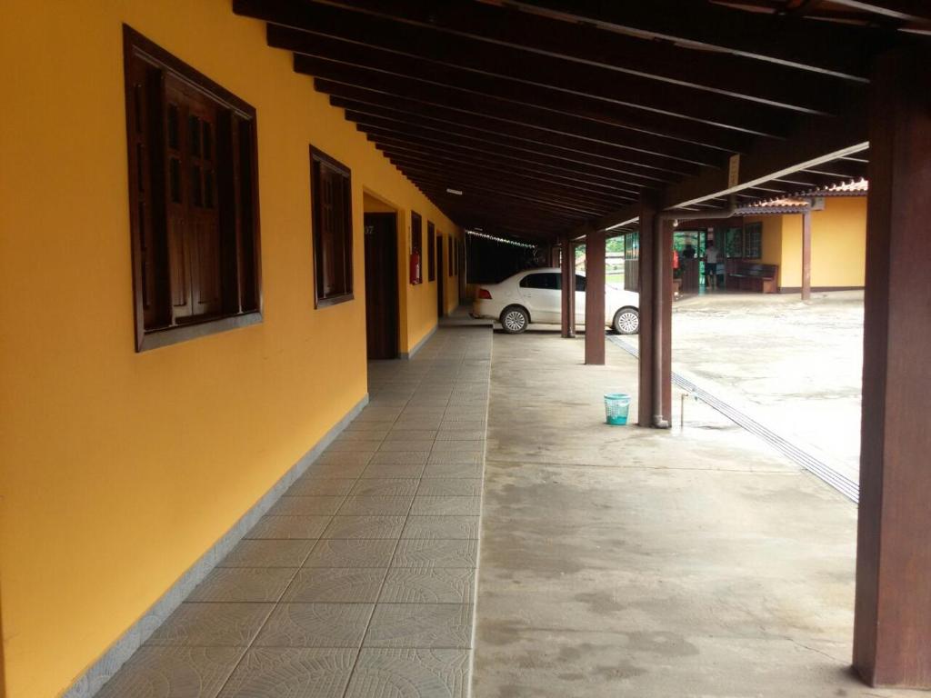 Dominique Hotel
